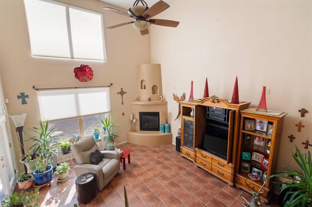 1449 Wilkes Way SE, Rio Rancho, NM 87124