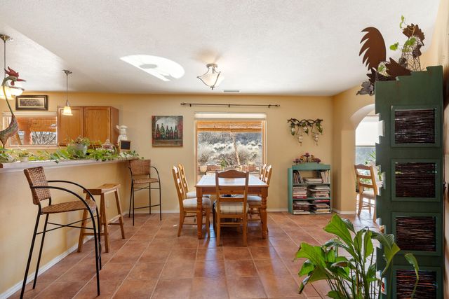 1449 Wilkes Way SE, Rio Rancho, NM 87124