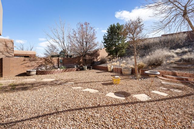 1449 Wilkes Way SE, Rio Rancho, NM 87124