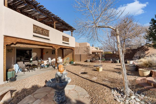 1449 Wilkes Way SE, Rio Rancho, NM 87124