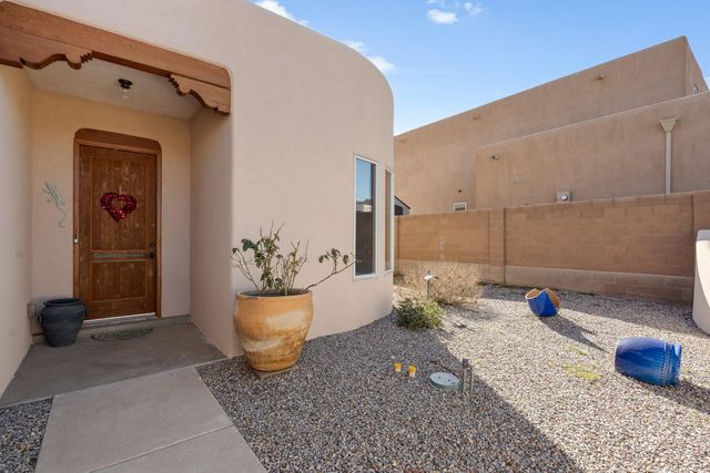 1449 Wilkes Way SE, Rio Rancho, NM 87124