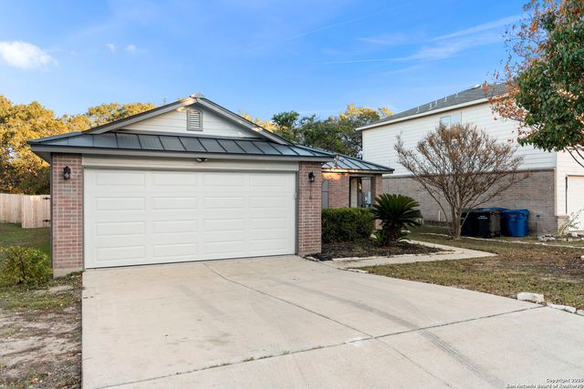 5910 Rolling Trail Drive, San Antonio, TX 78250