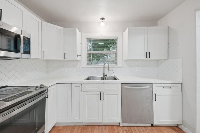 1022 Churchill Road, Fort Worth, TX 76114