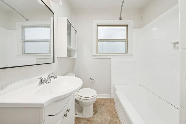 1022 Churchill Road, Fort Worth, TX 76114