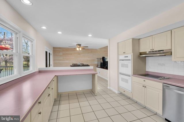 112 MOUNTAIN VIEW, Ewing Twp, NJ 08560