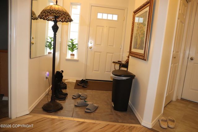 3504 Vintage Circle, Anchorage, AK 99517