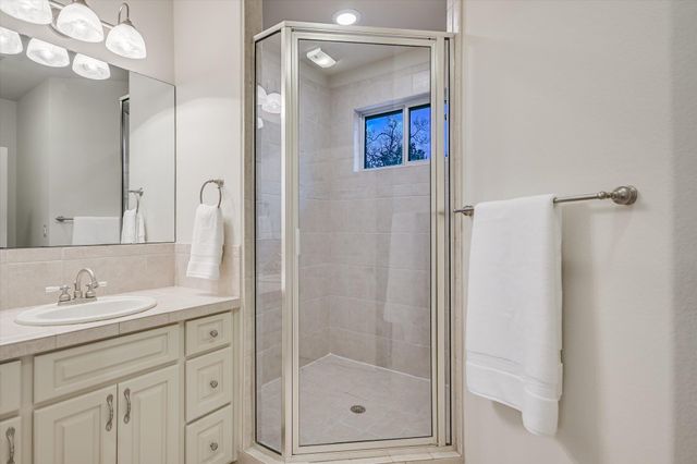 504 Saddlehorn DR, Dripping Springs, TX 78620
