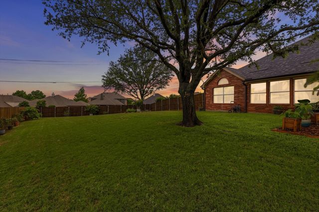1594 Cedar Elm Drive, Corinth, TX 76210