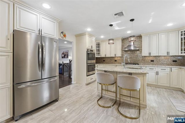 1073 Allessandrini Avenue, New Milford, NJ 07646