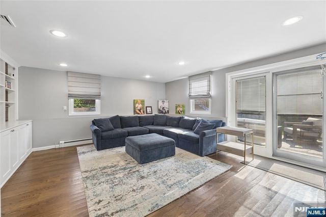 1073 Allessandrini Avenue, New Milford, NJ 07646