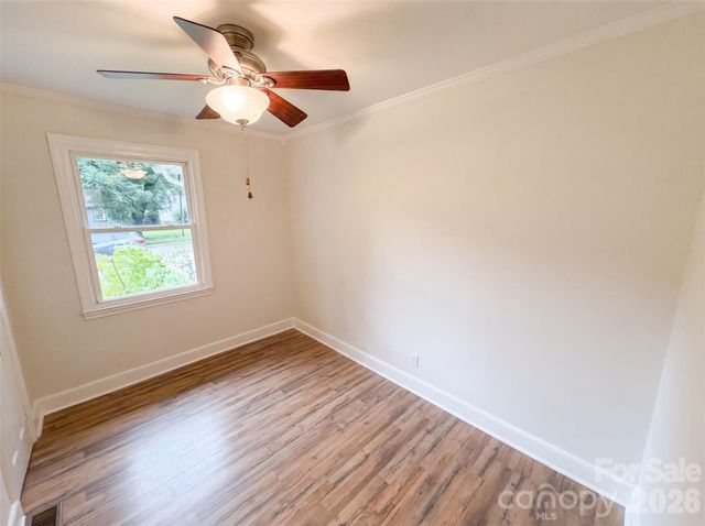 1521 Herrin Avenue, Charlotte, NC 28205