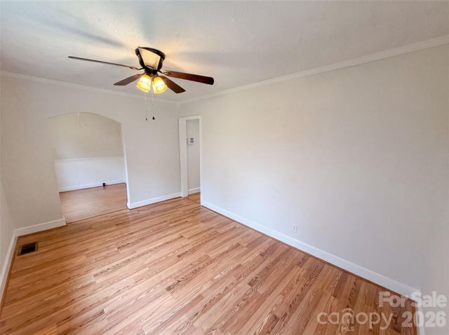 1521 Herrin Avenue, Charlotte, NC 28205