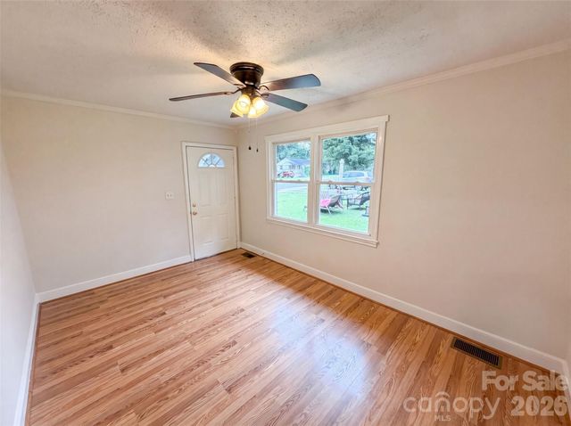 1521 Herrin Avenue, Charlotte, NC 28205