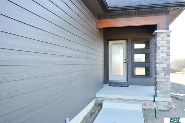 2586 Tupelo Lane, Lincoln, NE 68520