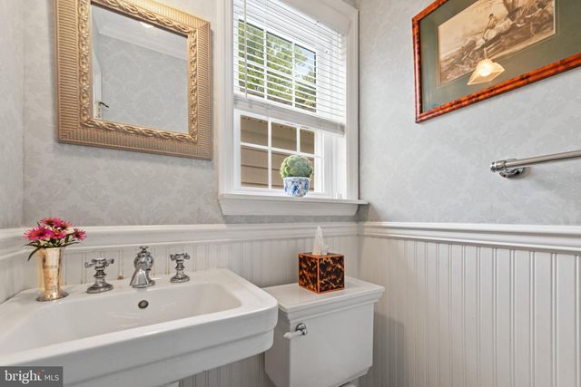 7313 YORKTOWNE, Baltimore, MD 21204