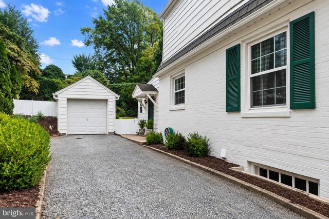 7313 YORKTOWNE, Baltimore, MD 21204