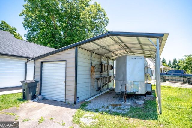3060 Gillsville Highway, Gainesville, GA 30507
