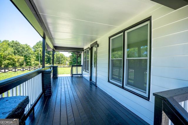 3060 Gillsville Highway, Gainesville, GA 30507
