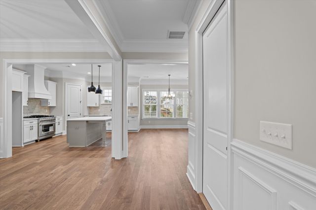 616 River Oaks Lane, Evans, GA 30809