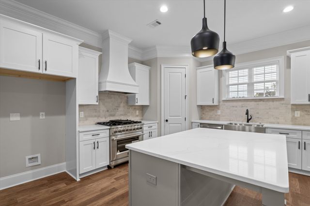 616 River Oaks Lane, Evans, GA 30809