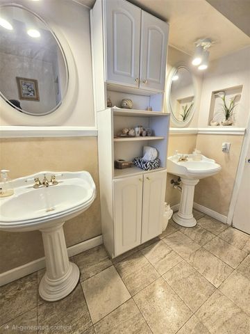 23015 Brandywynne Street, Southfield, MI 48033