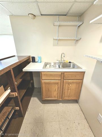 23015 Brandywynne Street, Southfield, MI 48033