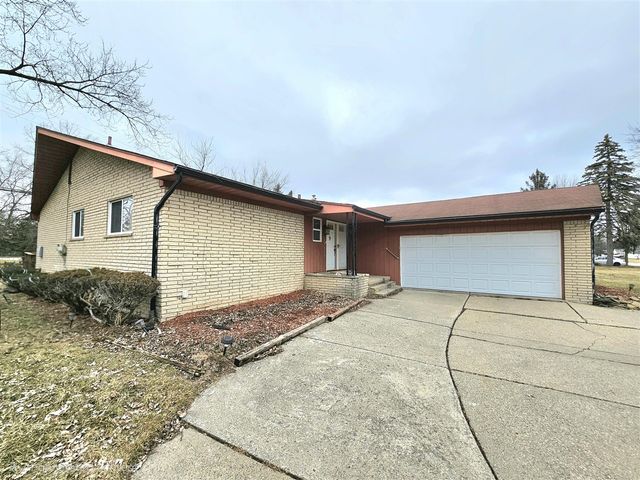 23015 Brandywynne Street, Southfield, MI 48033