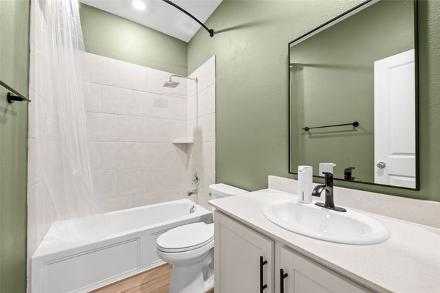 1825 Lake Grove Drive, Little Elm, TX 75068