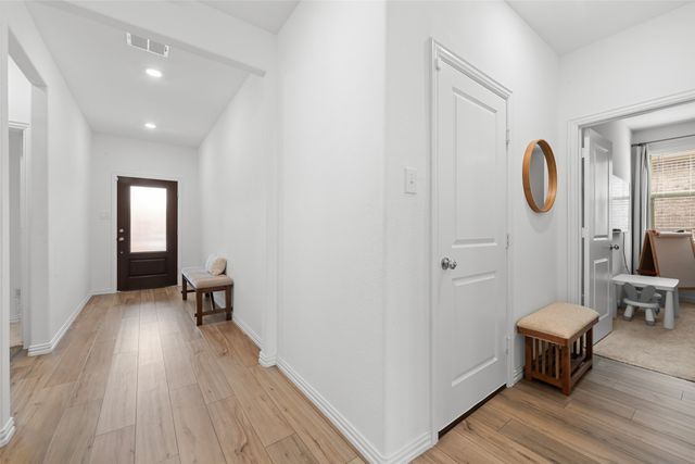 1825 Lake Grove Drive, Little Elm, TX 75068