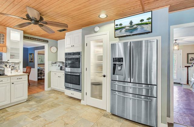 108 Tea Farm Road, Summerville, SC 29483