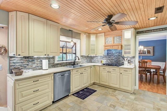 108 Tea Farm Road, Summerville, SC 29483