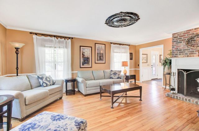 108 Tea Farm Road, Summerville, SC 29483