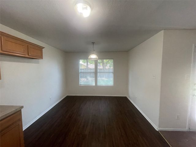 1306 Trent Street, Seagoville, TX 75159
