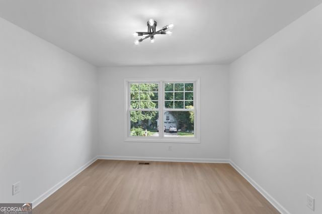 3415 Camens Court, Buford, GA 30519