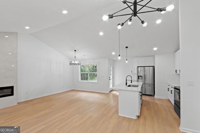 3415 Camens Court, Buford, GA 30519