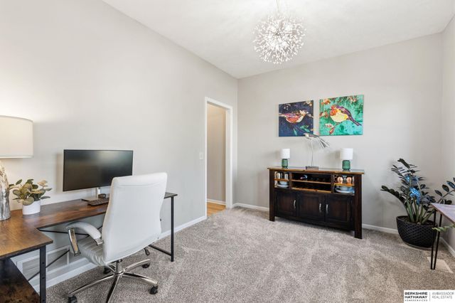 6514 S 170th Avenue, Omaha, NE 68135