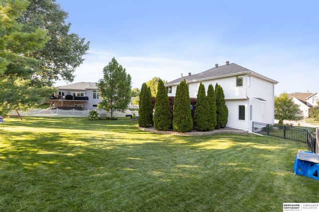 6514 S 170th Avenue, Omaha, NE 68135