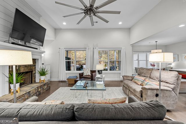 152 Carson Road, Brooks, GA 30205