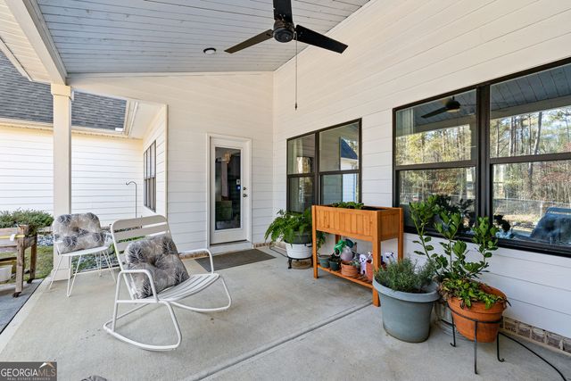 152 Carson Road, Brooks, GA 30205