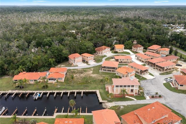 4794 S Polderland Way, Homosassa, FL 34448