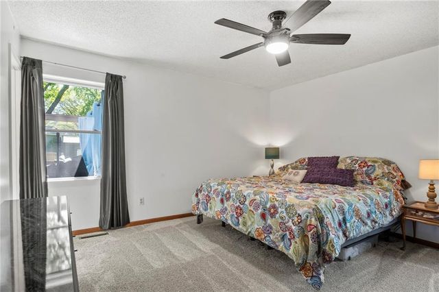 701 Benjamin Avenue, Gower, MO 64454