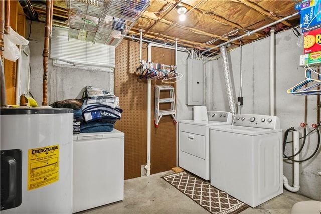701 Benjamin Avenue, Gower, MO 64454
