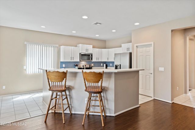 33743 S Ballad Drive, Red Rock, AZ 85145