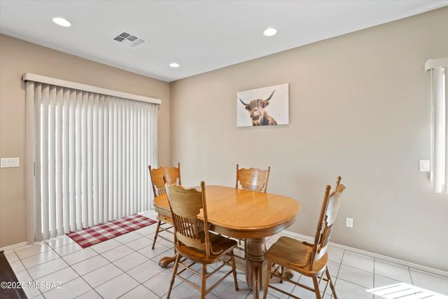 33743 S Ballad Drive, Red Rock, AZ 85145