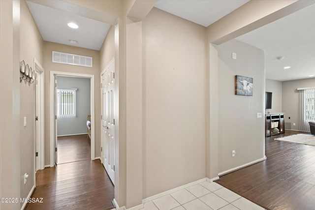 33743 S Ballad Drive, Red Rock, AZ 85145