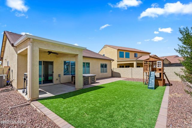 33743 S Ballad Drive, Red Rock, AZ 85145