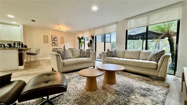 9825 Costa Del Sol Boulevard C105, Doral, FL 33178