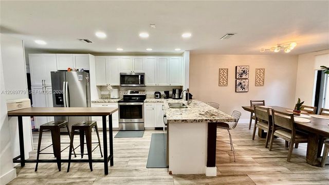 9825 Costa Del Sol Boulevard C105, Doral, FL 33178
