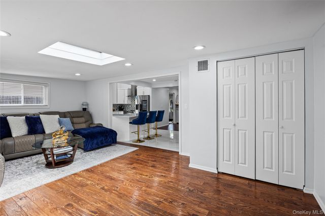 1022 Fire Island Avenue, Bay Shore, NY 11706