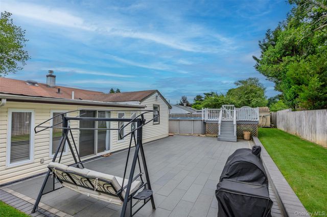 1022 Fire Island Avenue, Bay Shore, NY 11706